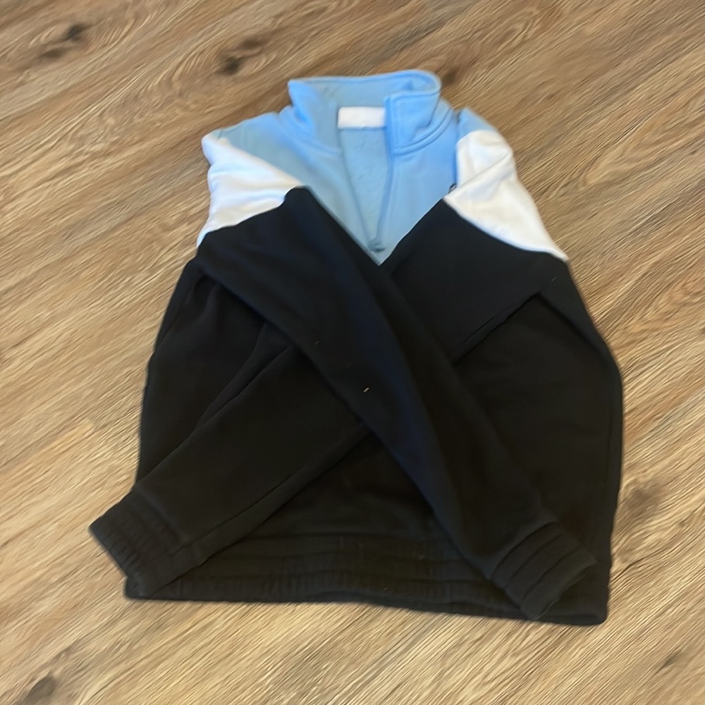 Fila pull over 1/4 zip - Picture 2 of 2